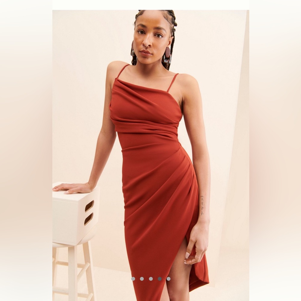Elliatt Carissa Pleated Dress in copper